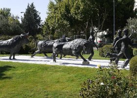 Monumento a los encierros