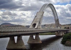 Puente de lusitania